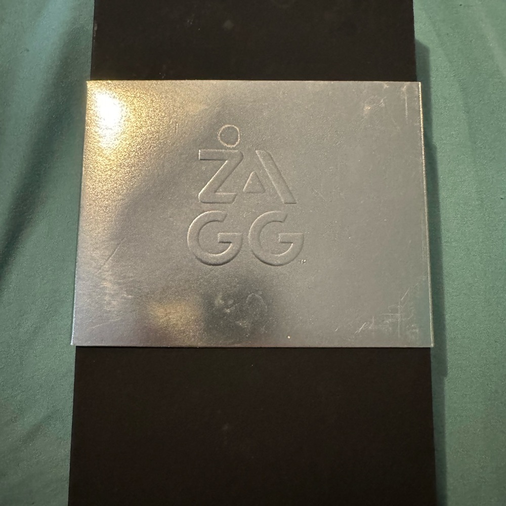 Zagg 2024 iPhone pro case
